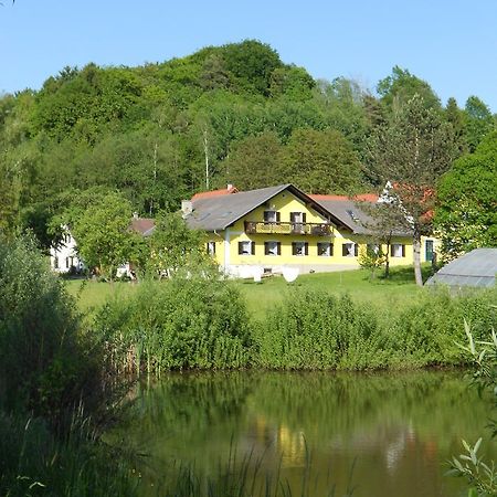 Fruehstueckspension Krump Bad Waltersdorf Luaran gambar