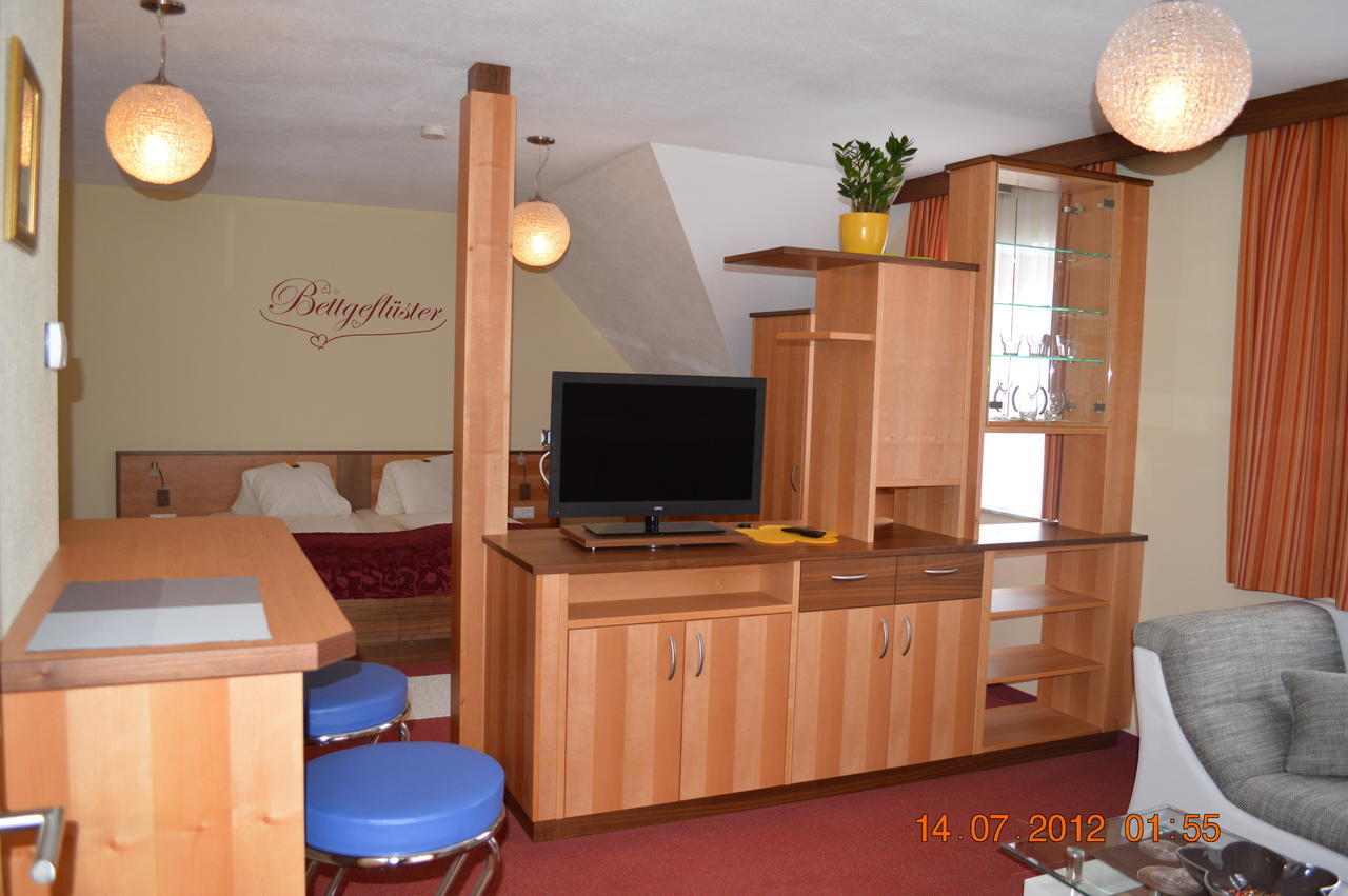 Fruehstueckspension Krump Bad Waltersdorf Luaran gambar